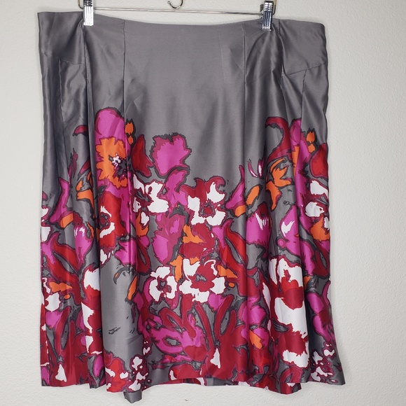 Lane Bryant Dresses & Skirts - Lane Bryant Gray Pink Floral Satin A Line Skirt